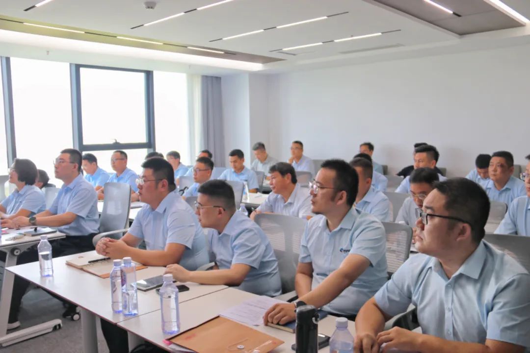 2024年上半年中層管理干部述職會(huì)議：述職曬答卷，砥礪再奮進(jìn)。